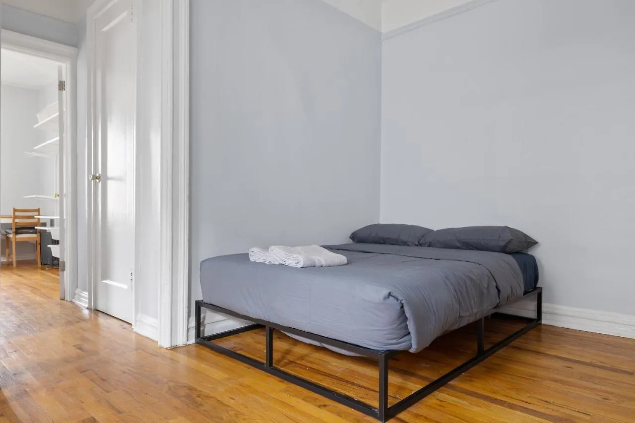 Live Upper Manhattan On A Budget Нью-Йорк