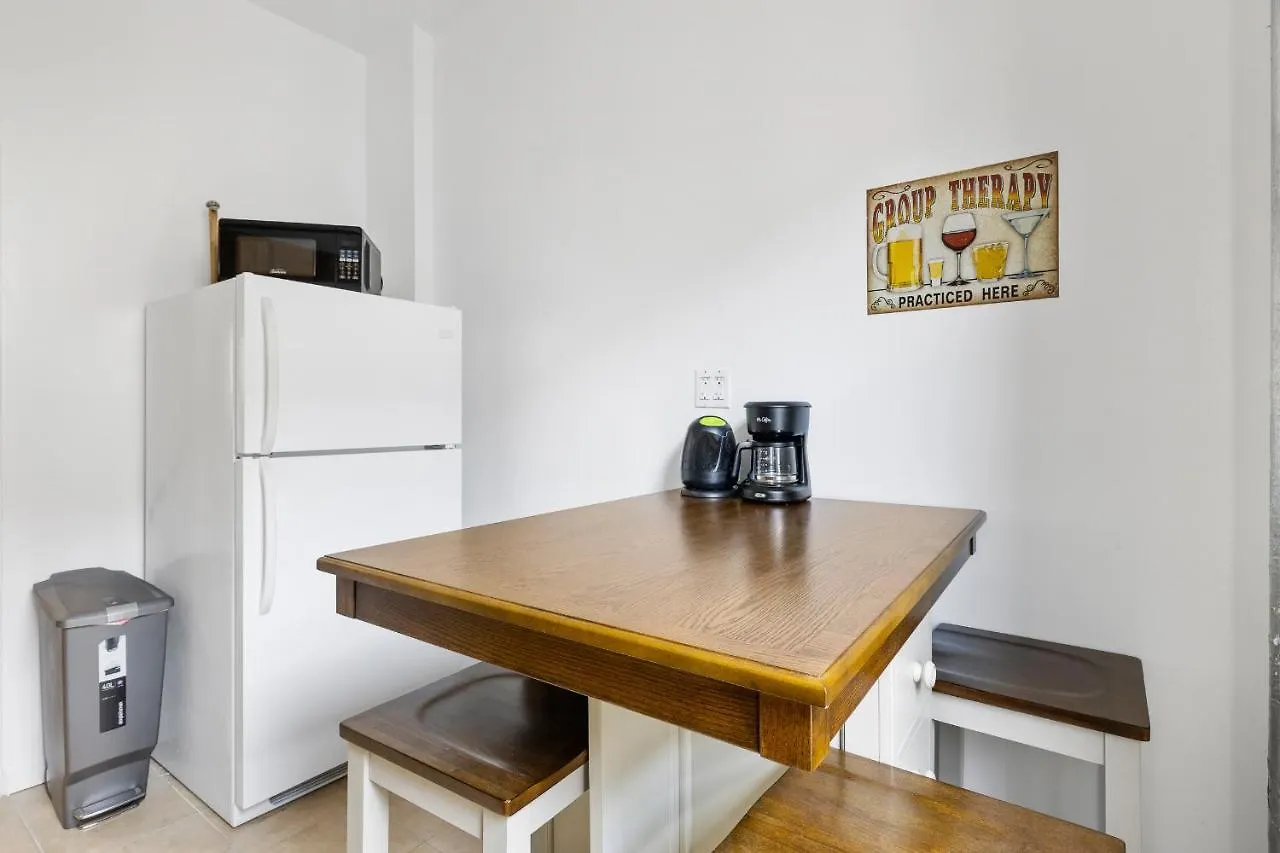 Live Upper Manhattan On A Budget Нью-Йорк США